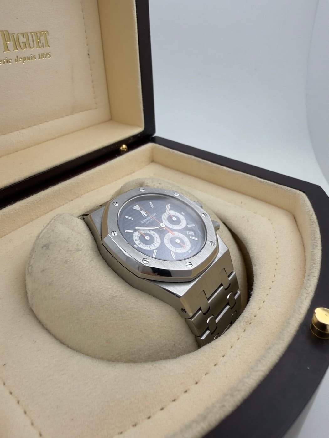 Audemars Piguet Royal Oak Chronograph „Blue Panda“ – Ansicht 4