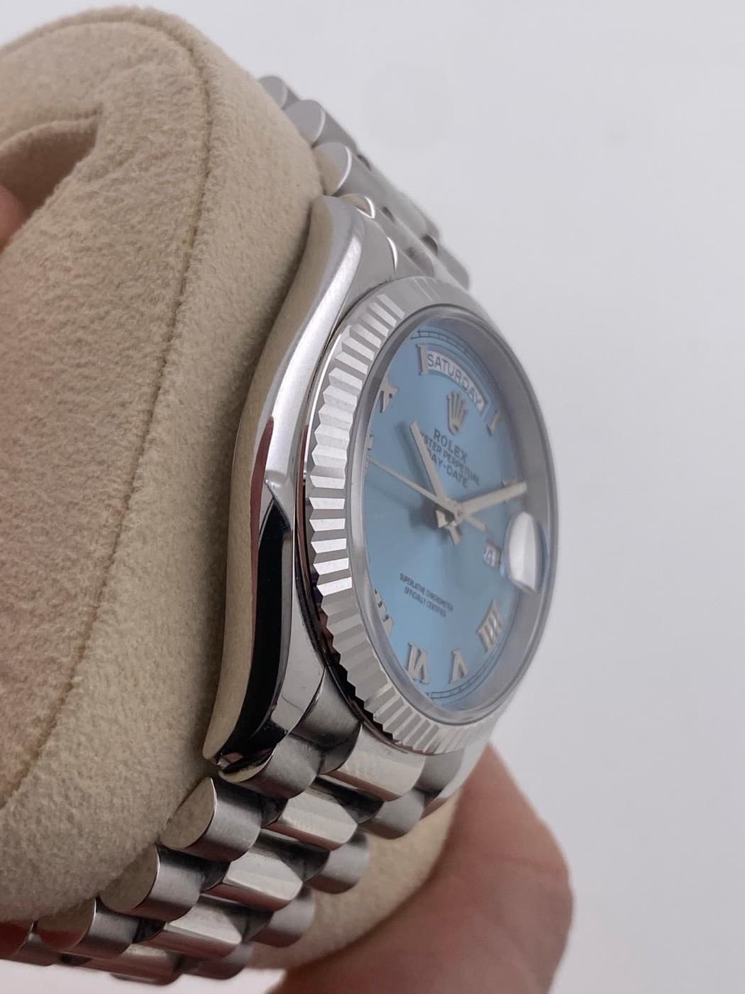 Rolex Day-Date 36 „Ice Blue“ Platin (6/2024) – Ansicht 7
